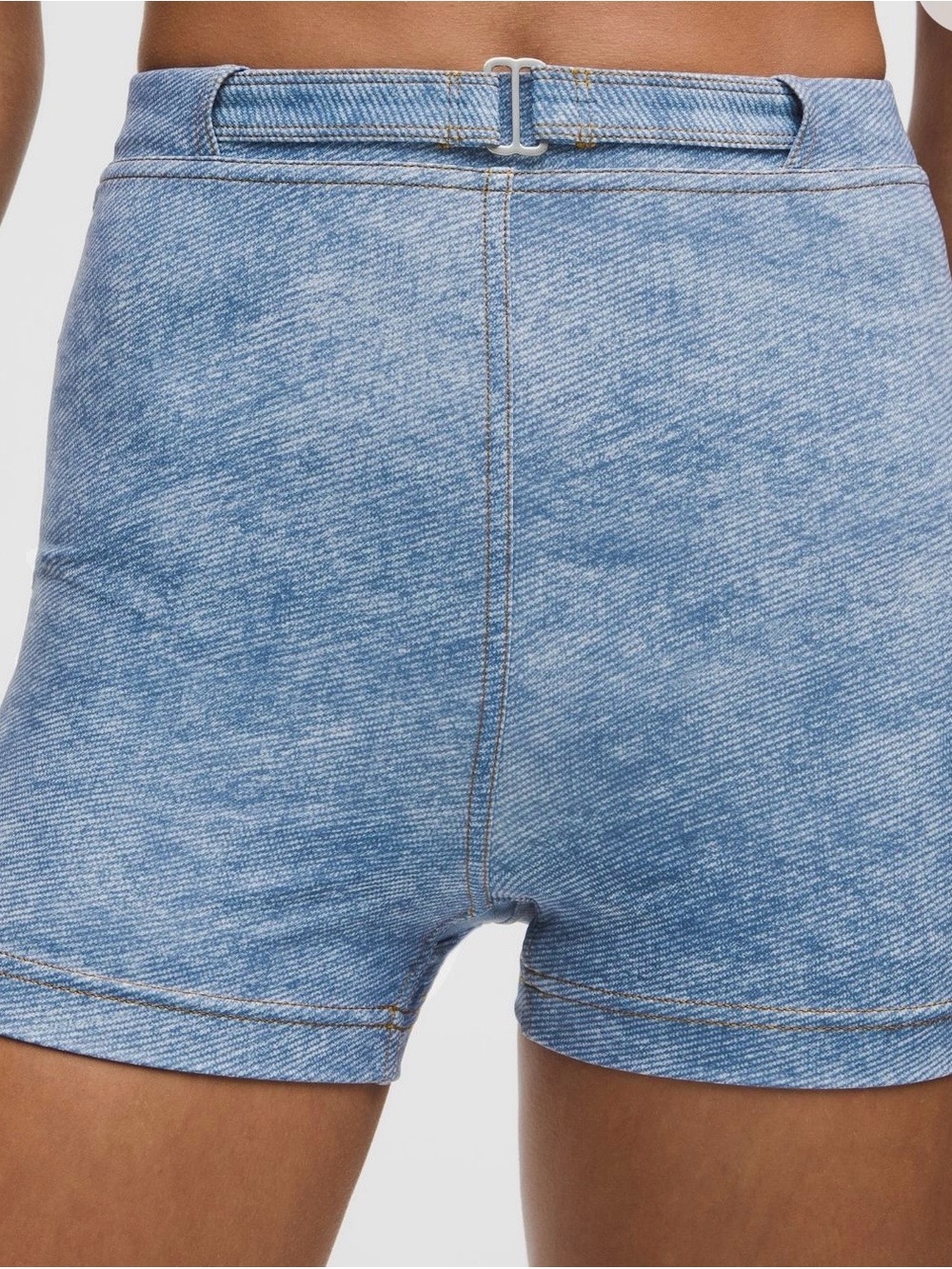Lululemon Everlux Denim-Print SHR Short 3” - Picture 5 of 5